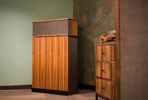 Houston Audio 70th Anniversary Klipschorn Web 5