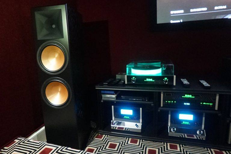 Home Theater 1 Reqhy
